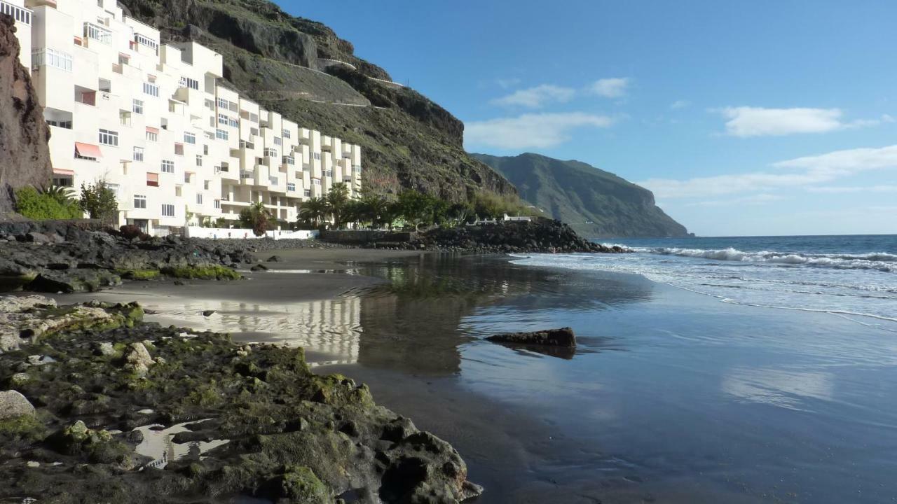サンタクルスデテネリフェUrbanizacion Playa Chicaアパートメント エクステリア 写真